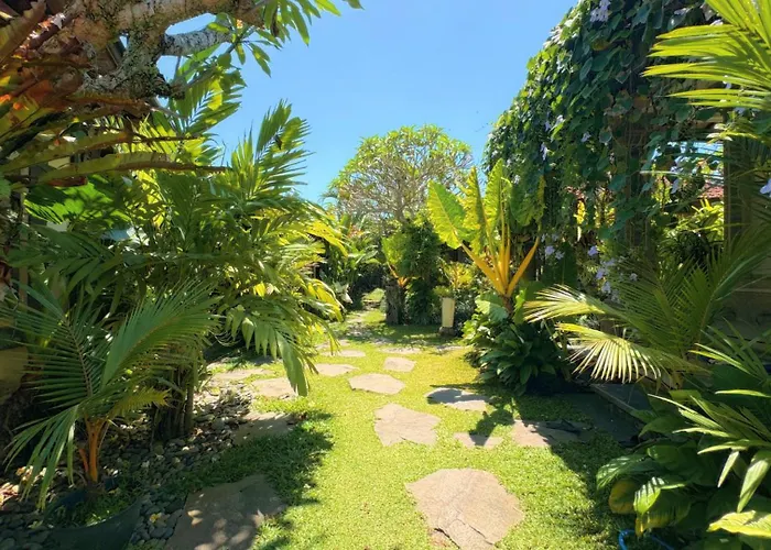 Regina Backyard * Ubud
